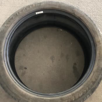 Opel Corsa, neumáticos Michelin, grietas y desgarros prematuros en mi vehículo nuevo