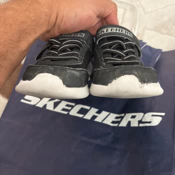 Kısa Sürede Yıpranan Skechers Çocuk Ayakkabısı İçin Değişim Veya İade Talebi