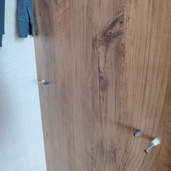 Garanti Kapsamındaki Kırık Raf İçin Aylarca Çözüm Sunulmadı, Mağduriyetim Sürüyor