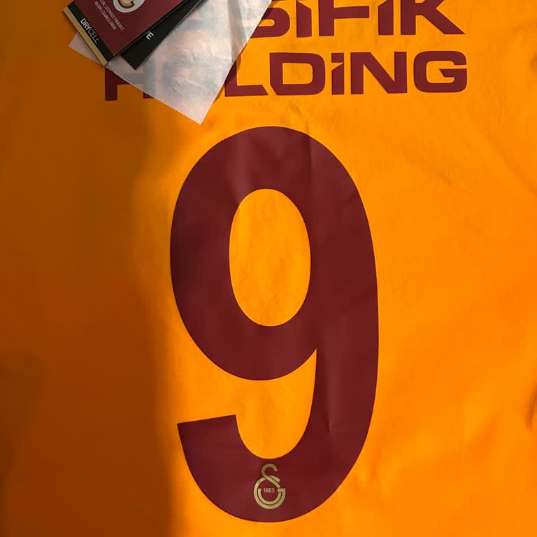 Sipariş Ettiğim X Small Forma Large Gibi Geldi Değişim Ve İnceleme Yapılmadı