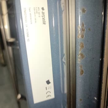 Satın Aldığım Arçelik Fırında Kısa Sürede Paslanma Ve Yetersiz Servis Hizmeti