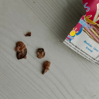 Torku No 1 Gofretin İçinden Sert Cisim Çıktı, Dişim Kırıldı