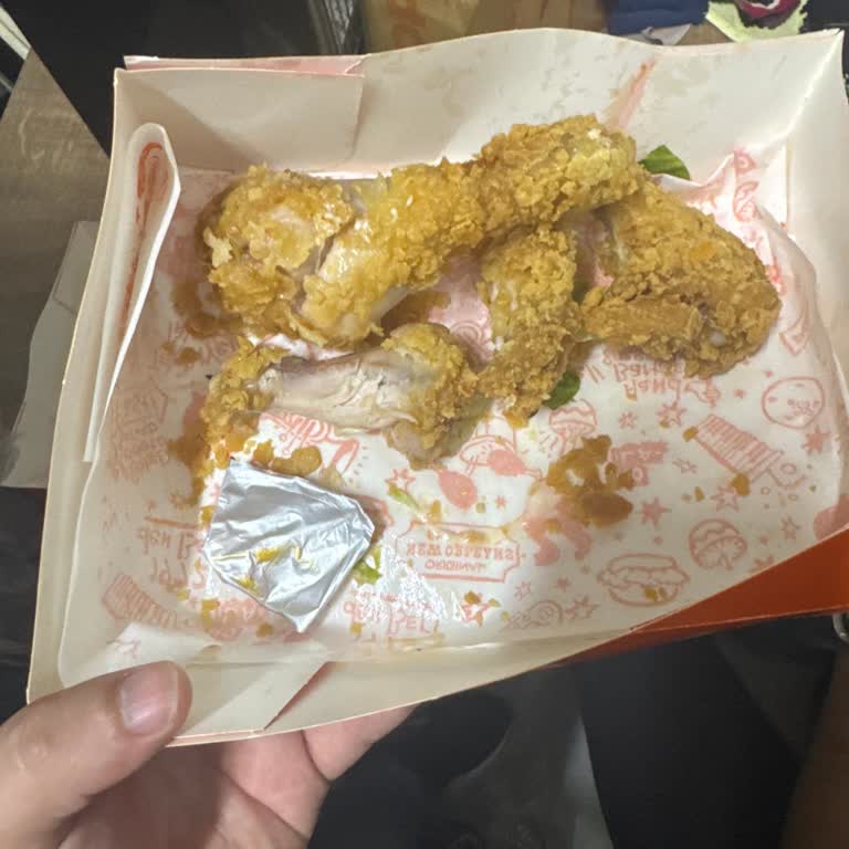 Bozuk Tavuk Ve Yetersiz Destek Nedeniyle Sağlık Riski