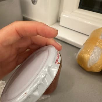 Lezzet-i Ellerimden Aldığım Konservelerin Çoğu Bozuk Çıktı Firma Sorumluluk Almadı