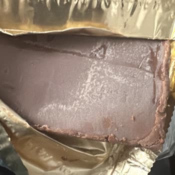 Son Kullanma Tarihi Geçmemiş Bozuk Çikolata İçin İade Talebim Reddedildi