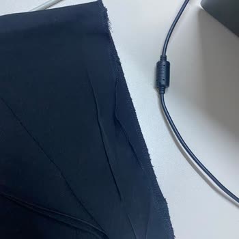 Stradivarius Pantolonun Düğmesi İlk Yıkamada Düştü, Mağaza Sorumluluk Almıyor