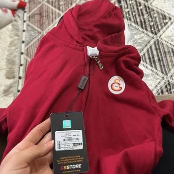 Galatasaray Store Siparişim Eksik Gönderildi Ve Müşteri Hizmetlerinden Yanıt Alamadım