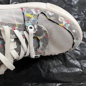 Lacoste Ayakkabıda Sürekli Deformasyon Ve İlgisiz Servis