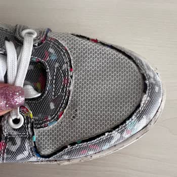 Lacoste Ayakkabıda Sürekli Deformasyon Ve İlgisiz Servis