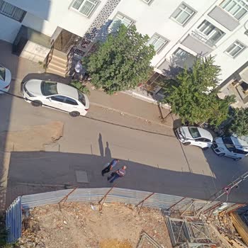 Kartal Cevizli Mahallesinde Aylarca Kapatılmayan Çukurlar Ve Yetkililerden Çözümsüzlük