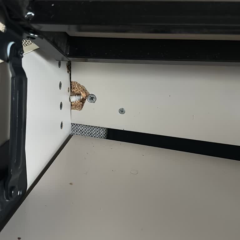 Aldığım Yatak Ve Baza Kısa Sürede Kırıldı Mağdur Oldum