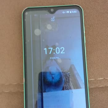 Reeder Satın Aldığım Telefon Sürekli Arızalandı, Sorunsuz Kullanamadım