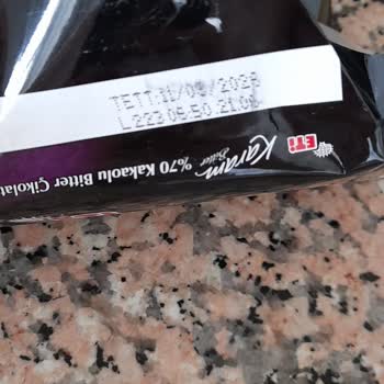 Küflü Çikolata Şoku: Güvendiğim Marka Hayal Kırıklığı Yarattı