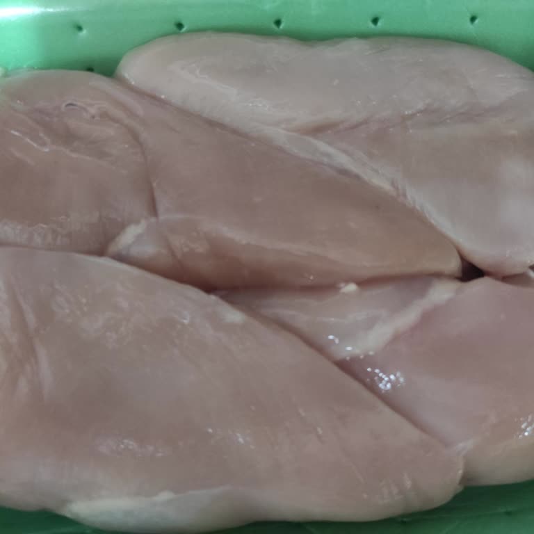 Bozuk Tavuk Ürünü Teslimatı Ve Müşteri Hizmetlerine Ulaşılamaması