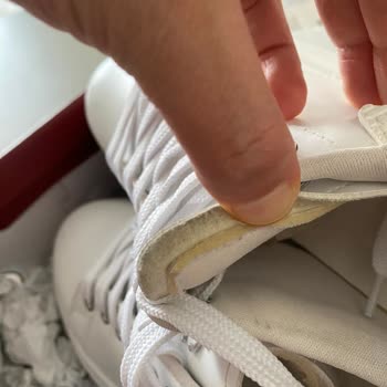 Aldığımız Ayakkabının Kalitesizliği Ve Orijinalliği Hakkında Endişelerimiz Var