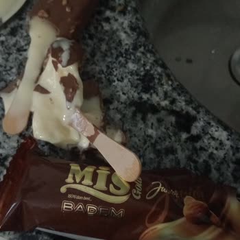 Şok Marketten Aldığım Dondurma Bozuk Çıktı!