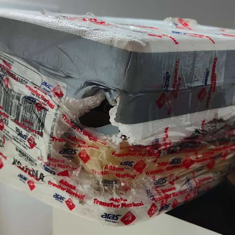 Ambalajı Hasarlı Gelen Ürün İçin İade Sürecinde Çözüm Sunulmuyor