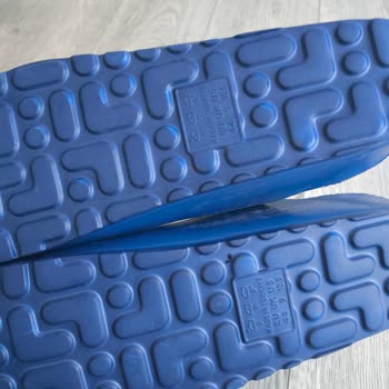 Kırık Terlik İçin Fişsiz Değişim Reddi: Mağduriyetim Giderilsin