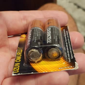 Kullanılmadan Akmış Duracell Pil Hayal Kırıklığı Yaşattı
