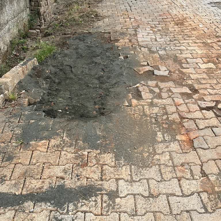 Tiski Müdürlüğü'nün Su Patlağı Sonrası Parke Onarımı Yapmaması