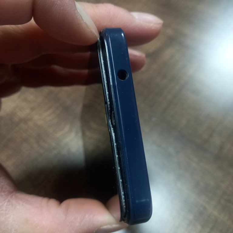 Reeder Telefonlarda Tekrarlayan Ekran Sorunu Ve Haksız Ücret Talepleri!