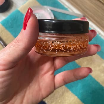 Yeni Alınan Brow Wax Ürününde Beklenmedik Bozulma Ve Telafi Talebi