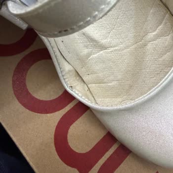 Çocuk Ayakkabısında İlk Kullanımda Dikiş Açılması Ve Değişim Reddi