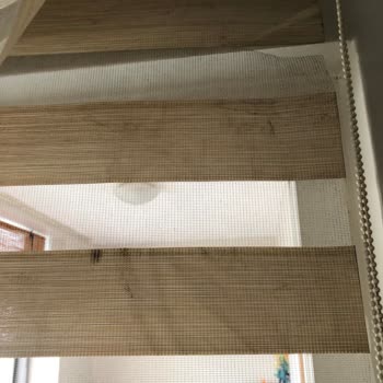 Leke Çıkmadı, Perdelerim Zarar Gördü: Kaba Davranış Ve Faturasız Hizmet!