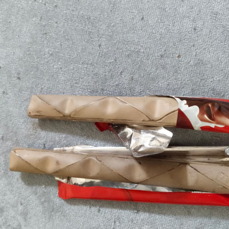 Son Kullanma Tarihi Geçmemiş Çikolata Bayat Ve Kötü Çıktı, Mağduriyet Yaşadım