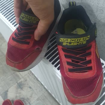 Aldığım Skechers Ayakkabılarda Kısa Sürede Yırtılma Ve Yıpranma Sorunu