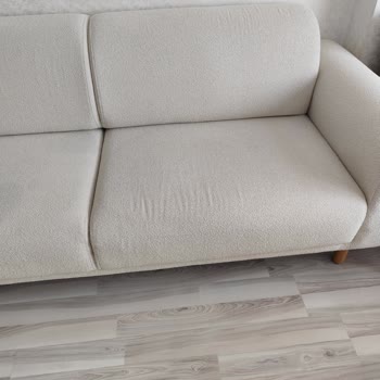 Koltuk Kumaşı Lekeleri Çıkmıyor, Ürün Kalitesi Hayal Kırıklığı Yarattı