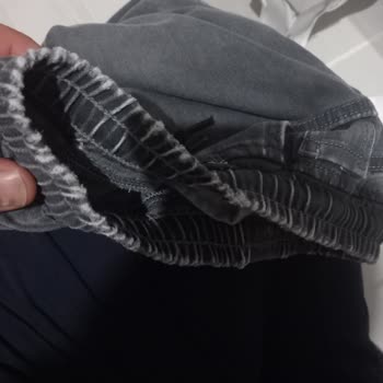 Çamaşır Makinesi Çamaşırları Tüylenme Ve Yırtılma İle Hızla Eskiyor