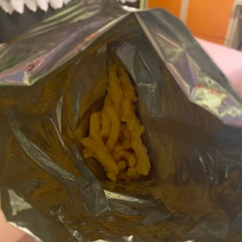 Kocaman Paketten Bir Avuç Cips Çıkması Hayal Kırıklığı Yarattı