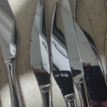 Aryıldız Çelik Çatal Bıçak Takımı Hemen Paslandı, Müşteri Hizmetleri Yanıt Vermiyor