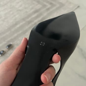 Ayakkabı Değişimi Yapılmadı, Para İadesi De Gerçekleşmedi