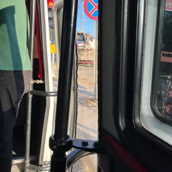 Torbalı-Gaziemir Dolmuş Hattında Yolcu Aktarma Ve Denetim Eksikliği