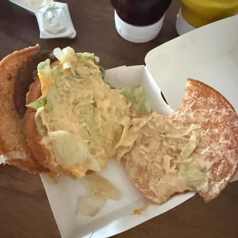 Big Mac Menüsünde Eksik Köfte Ve Soğuk Patates Mağduriyeti