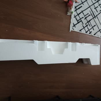 Kırık Teslim Edilen Televizyon İçin 3 Haftadır Çözüm Sunulmuyor