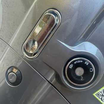 Yeni Aldığım Scooter'ın Plastik Parçaları Sürekli Çatlıyor, Garanti Kapsamında Yardım Alamıyorum