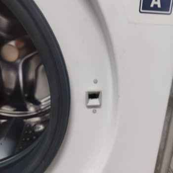 Bosch Series 4 Washing Machine Door Lock Problem Not Repaired Under Warranty