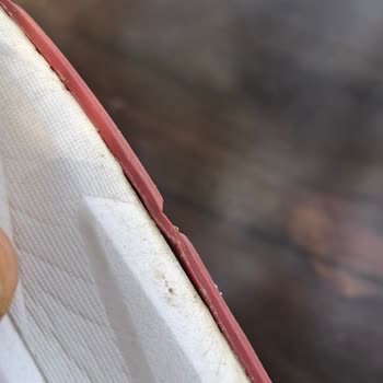 Kısa Sürede Açılan Ayakkabı Ve Olumsuz İnceleme Sonucu