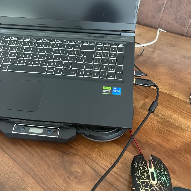 Monster Notebook Servisi Cihazımı Tamir Etmeden Geri Gönderdi Sorunum Çözülmedi