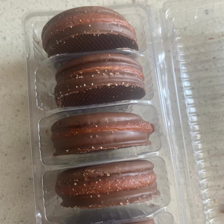 Bayat Ve Bozuk Luppo Keklerle Mağdur Edildim!