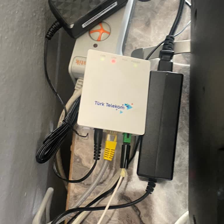 Uzun Süreli İnternet Kesintisi Mağduriyetimi Artırıyor