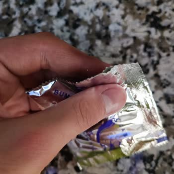 Aldığım Noodle Ürününün Sos Paketi Patlak Ve Tadı Değişmiş Çıktı