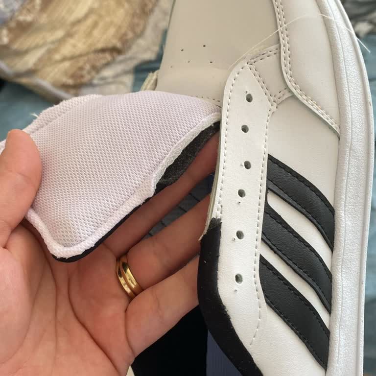 Aldığım Ayakkabı Beklediğimden Farklı Ve İade Talebime Yanıt Verilmiyor