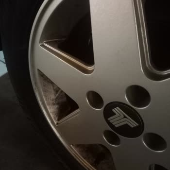 Dry Car Care Aracım Yeterince Temizlenmedi, Çalışanların Olumsuz Tavrı Ve Ücret İadesi Talebim