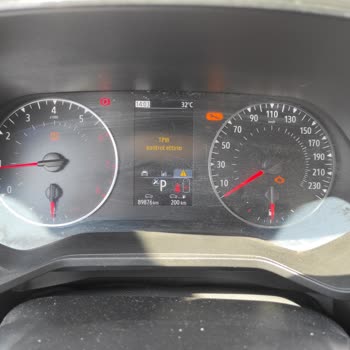 Arızalanan Kiralık Araç İçin Yetersiz Destek Ve Mağduriyet