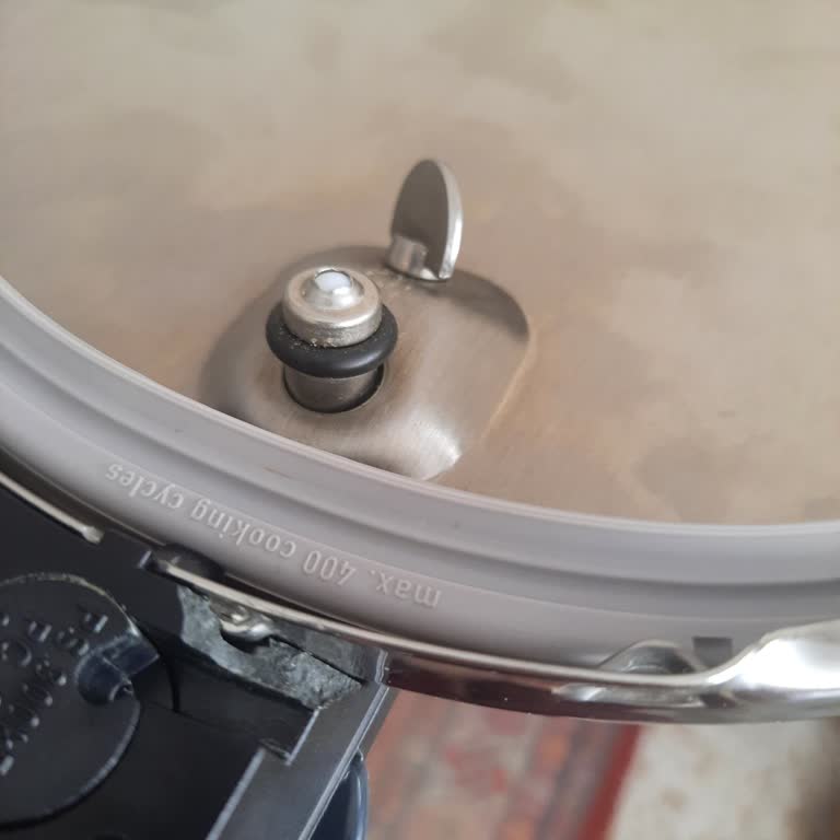 Garanti Kapsamında Olması Gereken Düdüklü Tencere Tamiri Reddedildi