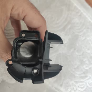 Bosch Dikey Süpürge Parçası Kırıldı Üretim Hatası Şüphesi